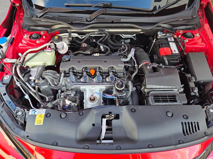 2017 HONDA CIVIC VTI RED