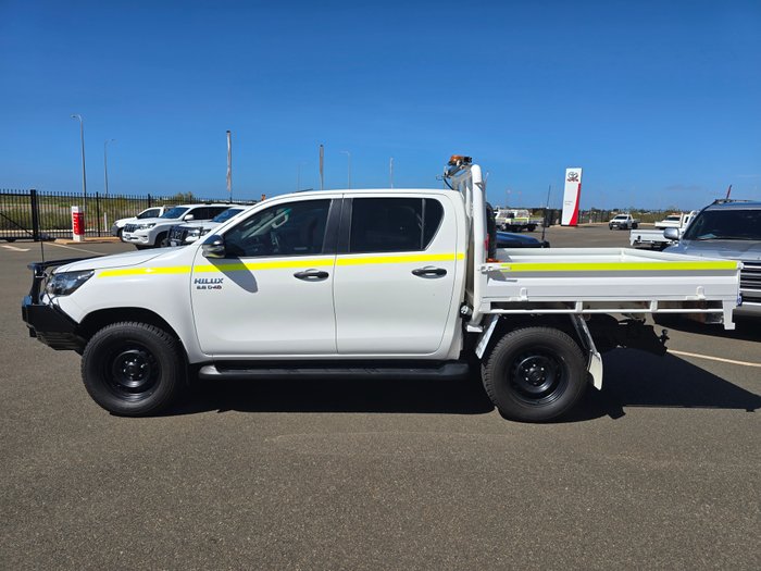 2021 Toyota Hilux SR White