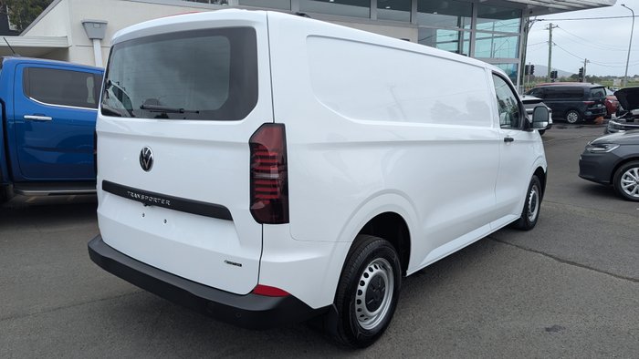 2025 VOLKSWAGEN Transporter