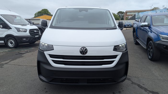 2025 VOLKSWAGEN Transporter