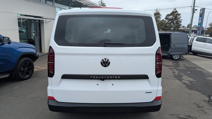 2025 VOLKSWAGEN Transporter