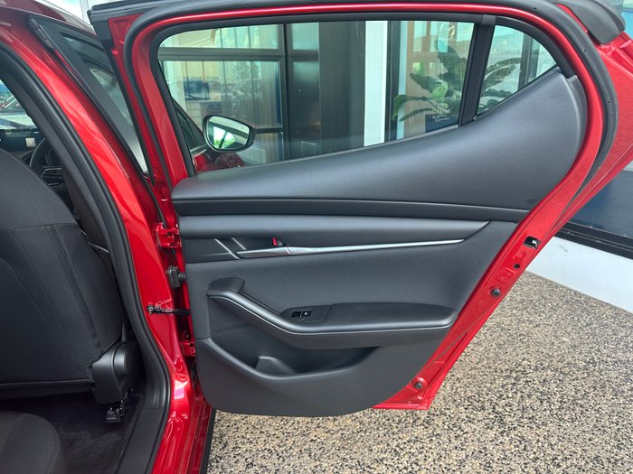 2025 Mazda 3 G20 Pure