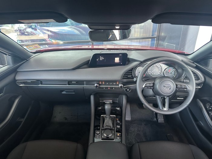 2025 Mazda 3 G20 Pure