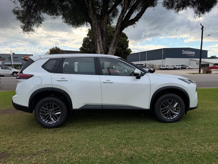 2026 NISSAN X-TRAIL
