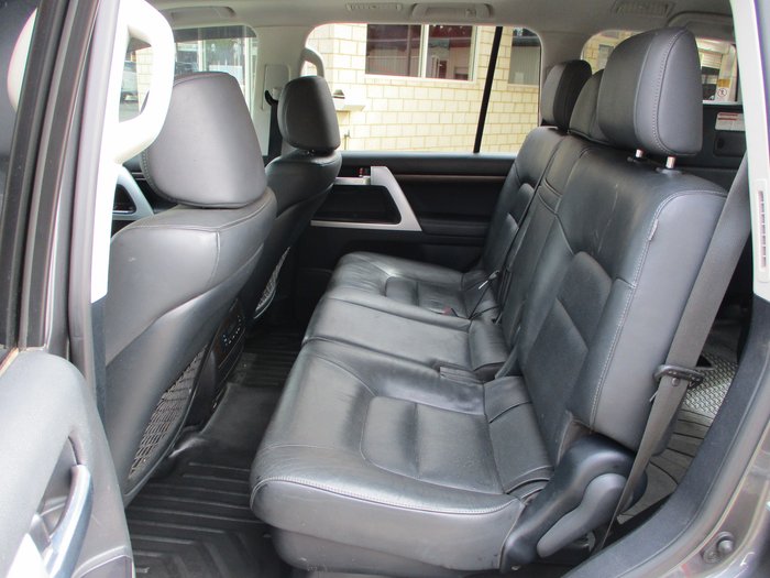 2021 Toyota Landcruiser VX VDJ200R Grey