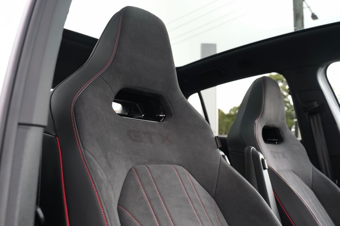 2025 Volkswagen ID.5 GTX