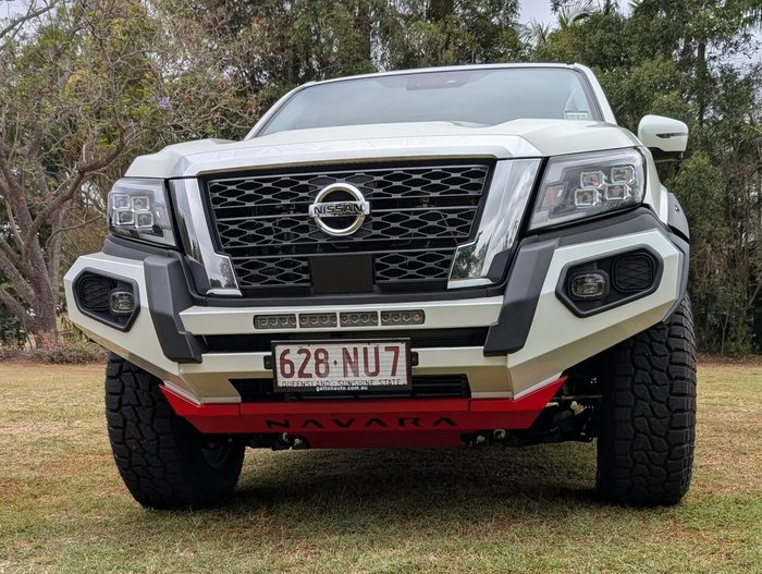 2025 NISSAN NP300 NAVARA ST-X
