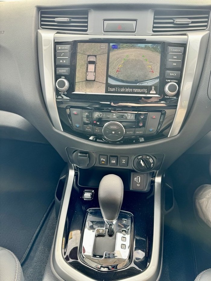 2025 NISSAN NP300 NAVARA ST-X