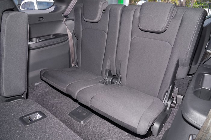 2025 Isuzu MU-X LS-M