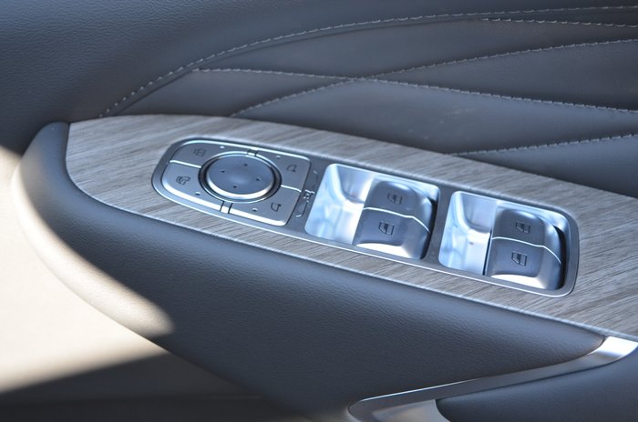 2025 GWM Tank 500 Vanta Hybrid