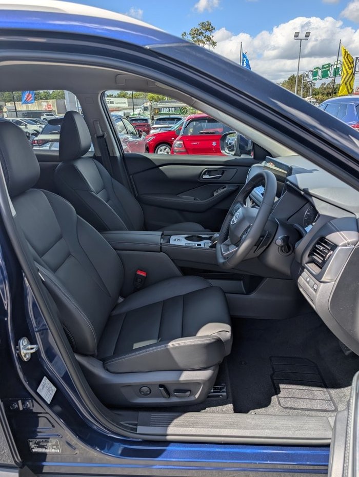 2025 Nissan X-TRAIL ST-L