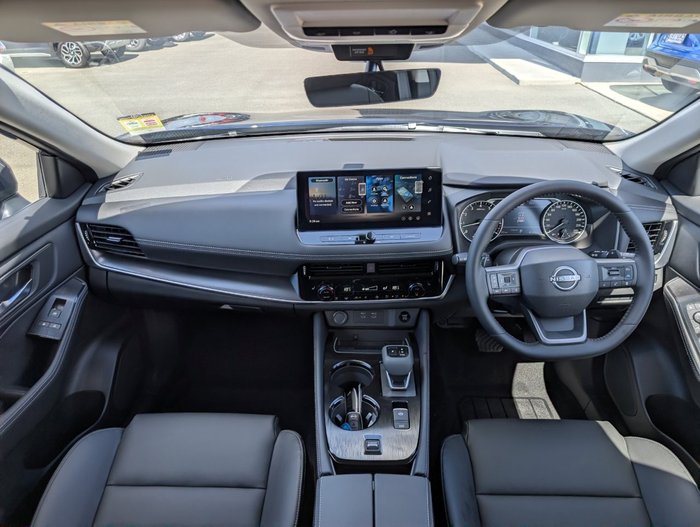 2025 Nissan X-TRAIL ST-L