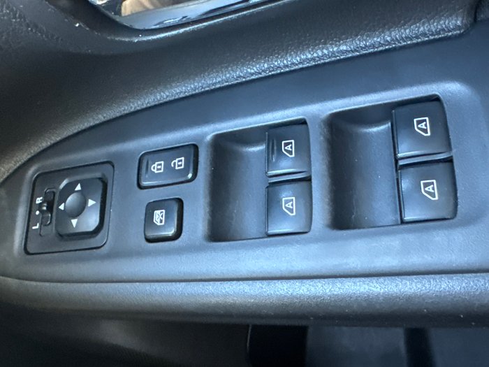 2019 MITSUBISHI OUTLANDER ES