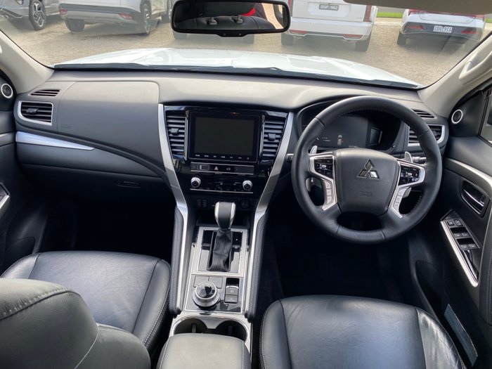 2021 MITSUBISHI Pajero Sport EXCEED