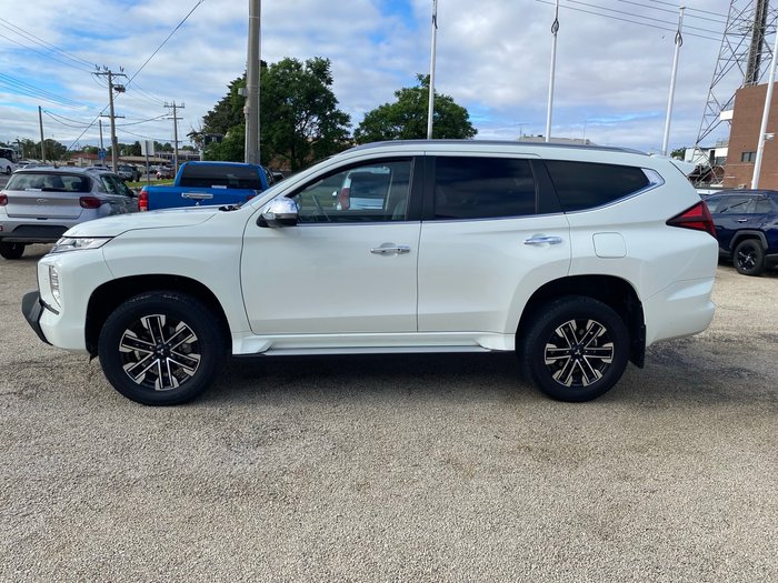 2021 MITSUBISHI Pajero Sport EXCEED