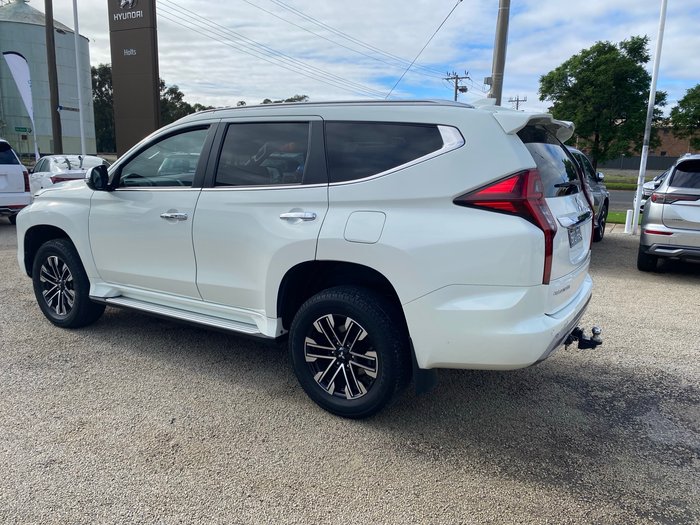 2021 MITSUBISHI Pajero Sport EXCEED