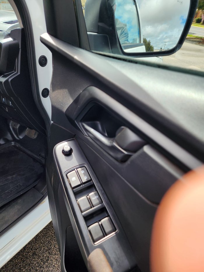 2024 Isuzu D-Max SX RG1 MY23 White