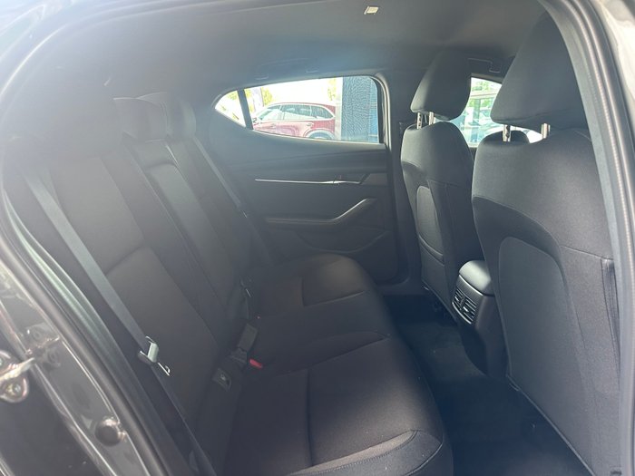 2025 Mazda 3 G20 Evolve