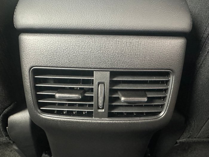 2025 Mazda 3 G20 Evolve