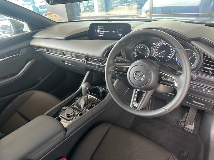 2025 Mazda 3 G20 Evolve