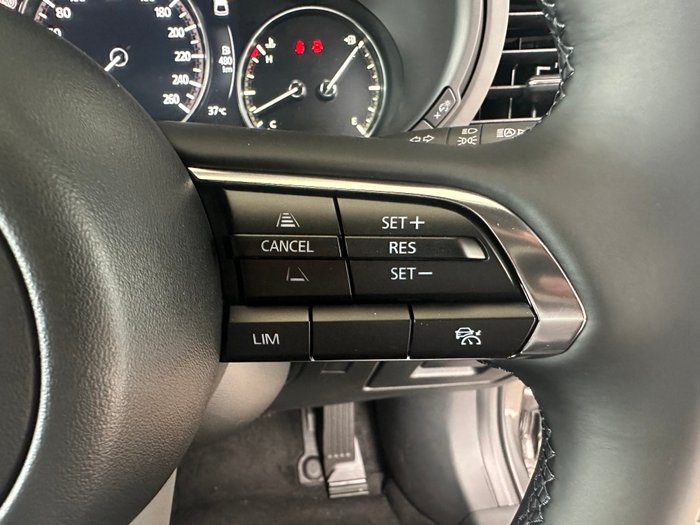 2025 Mazda 3 G20 Evolve