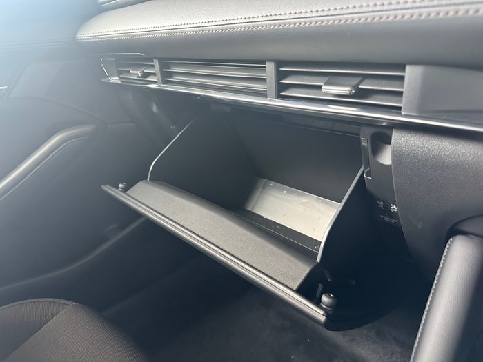 2025 Mazda 3 G20 Evolve