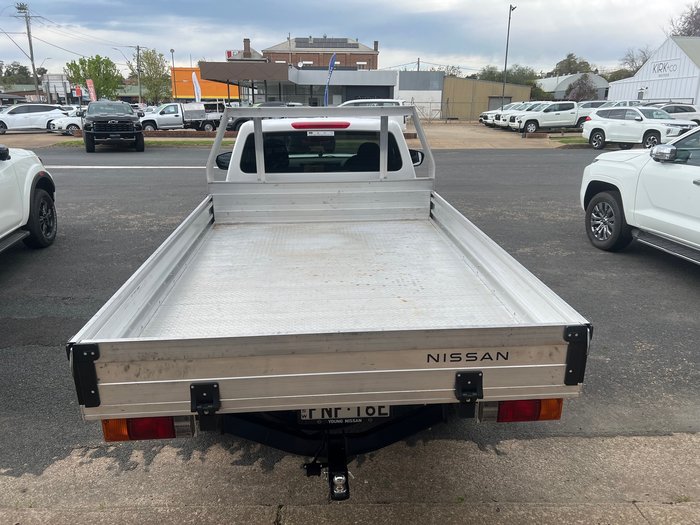 2023 NISSAN NP300 NAVARA SL