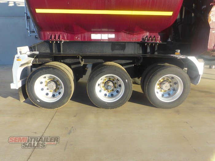 2017 Jamieson Boomer Side Tipper Tanker Road Train Rated