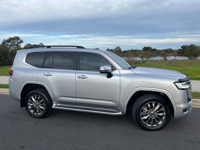 2024 TOYOTA LANDCRUISER LC300 SAHARA ZX (4x4)