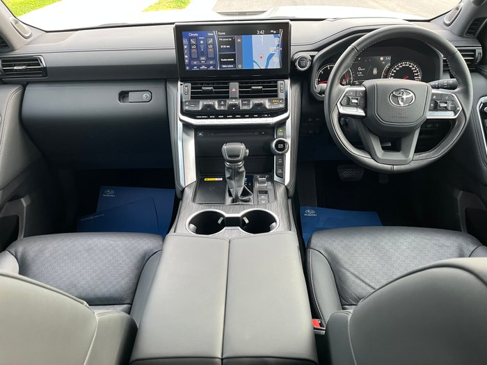 2024 TOYOTA LANDCRUISER LC300 SAHARA ZX (4x4)
