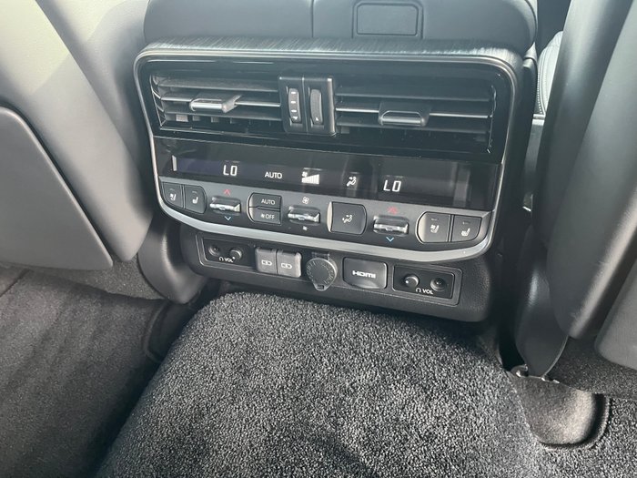2024 TOYOTA LANDCRUISER LC300 SAHARA ZX (4x4)