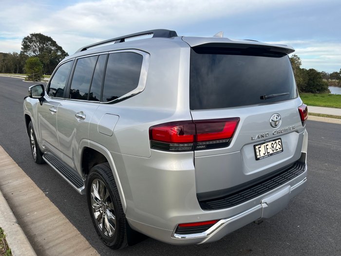 2024 TOYOTA LANDCRUISER LC300 SAHARA ZX (4x4)