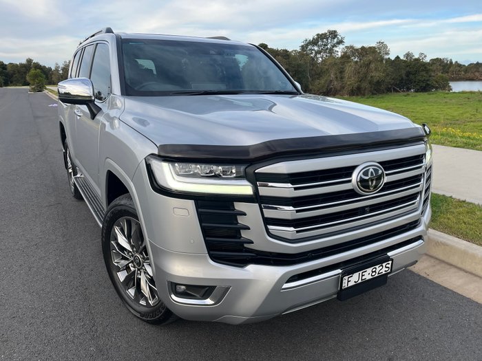 2024 TOYOTA LANDCRUISER LC300 SAHARA ZX (4x4)
