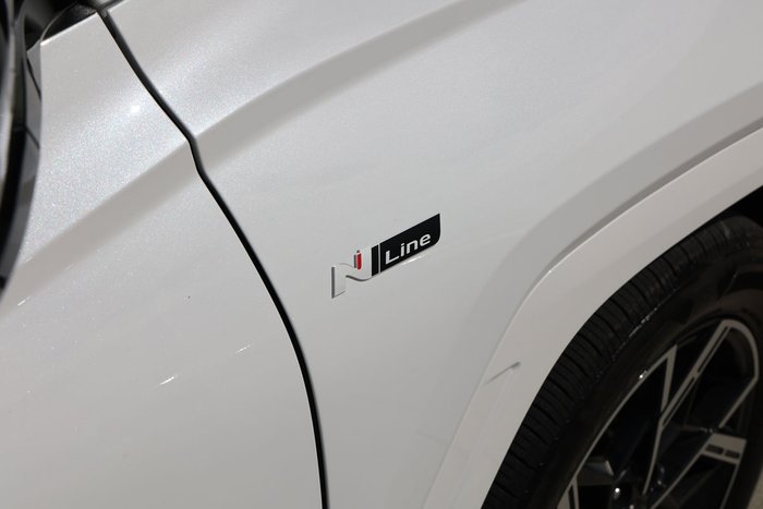 2024 HYUNDAI TUCSON PREMIUM N LINE HYBRID (AWD)