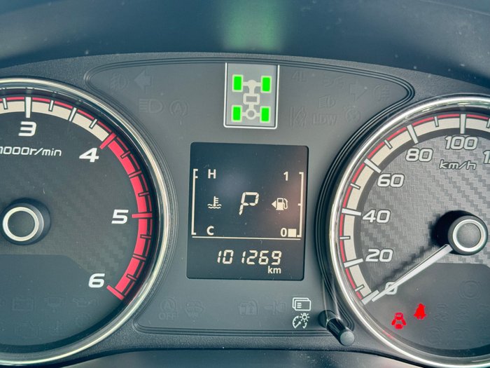 2018 MITSUBISHI Triton GLS SE