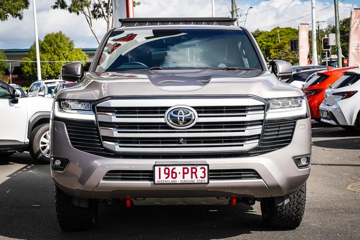 2023 Toyota LANDCRUISER VX
