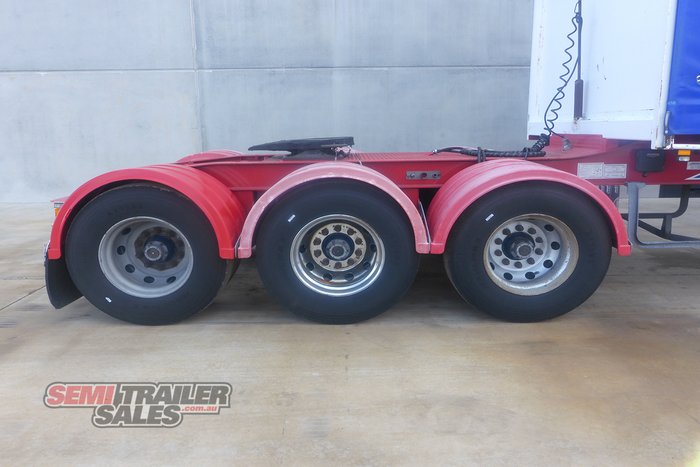 2011 Maxitrans 12 Pallet Curtainsider A Trailer