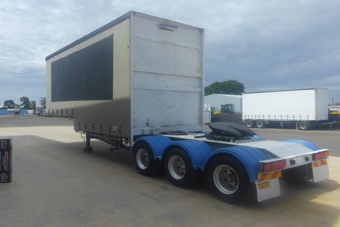 2003 Maxitrans 12 Pallet Dropdeck Curtainsider A Trailer with Mezz
