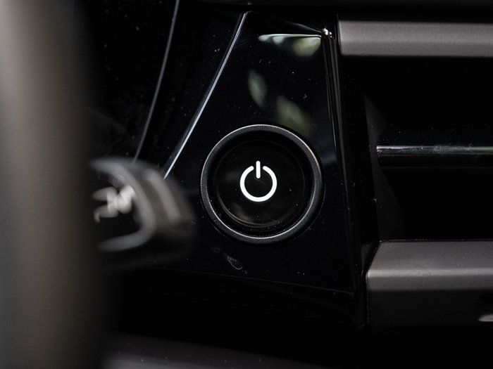 2024 Porsche Macan Turbo