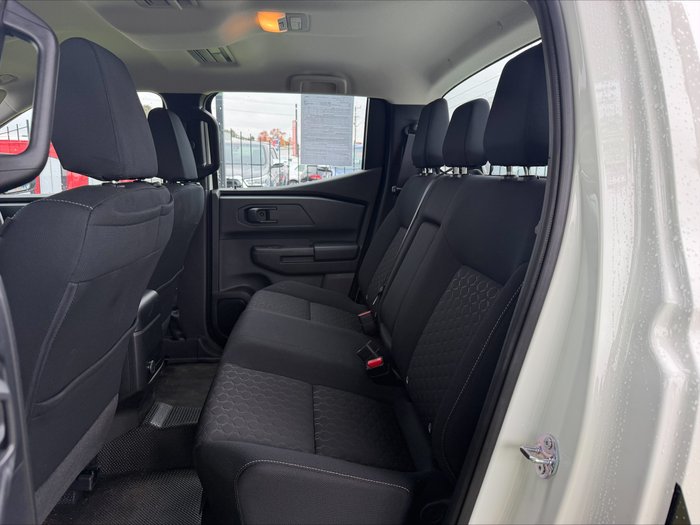 2026 NISSAN NAVARA