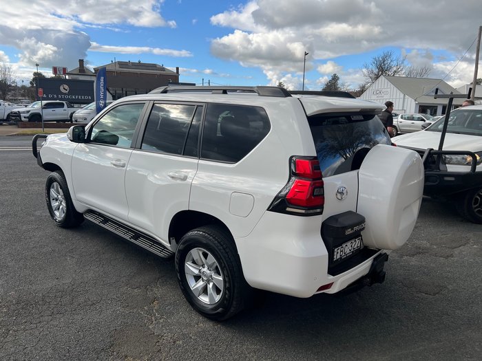 2022 TOYOTA PRADO GXL