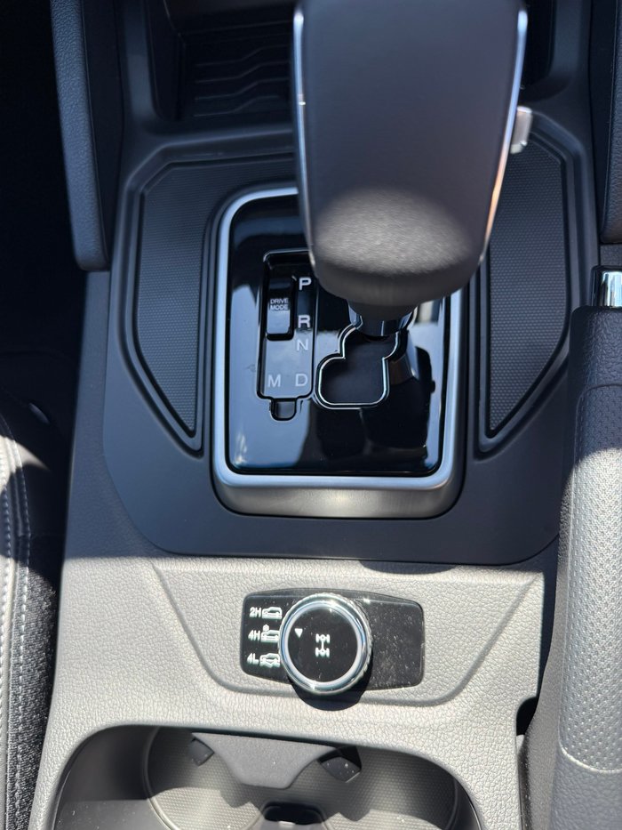 2025 KGM MUSSO ADVANCE