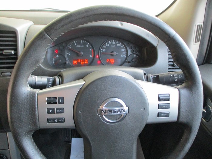 2013 Nissan Navara ST D40 Series 6 White