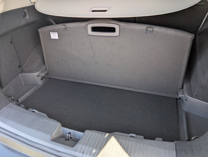 2024 NISSAN X-TRAIL ST-L