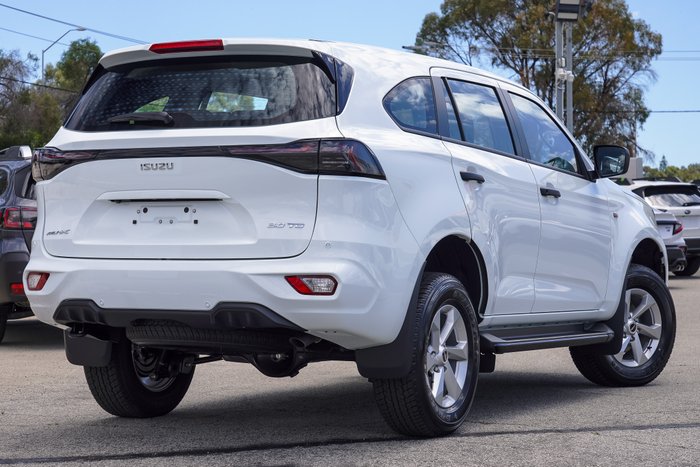 2025 Isuzu MU-X LS-M