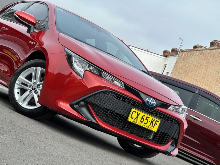 2020 TOYOTA COROLLA ASCENT SPORT HYBRID