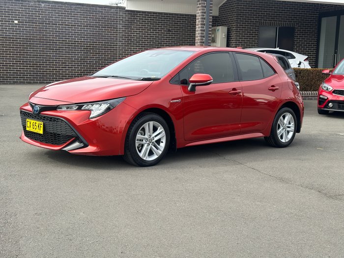 2020 TOYOTA COROLLA ASCENT SPORT HYBRID