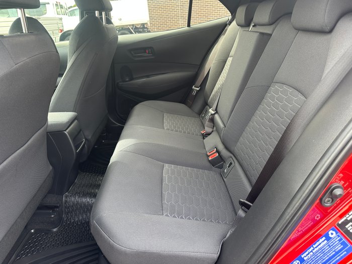2020 TOYOTA COROLLA ASCENT SPORT HYBRID