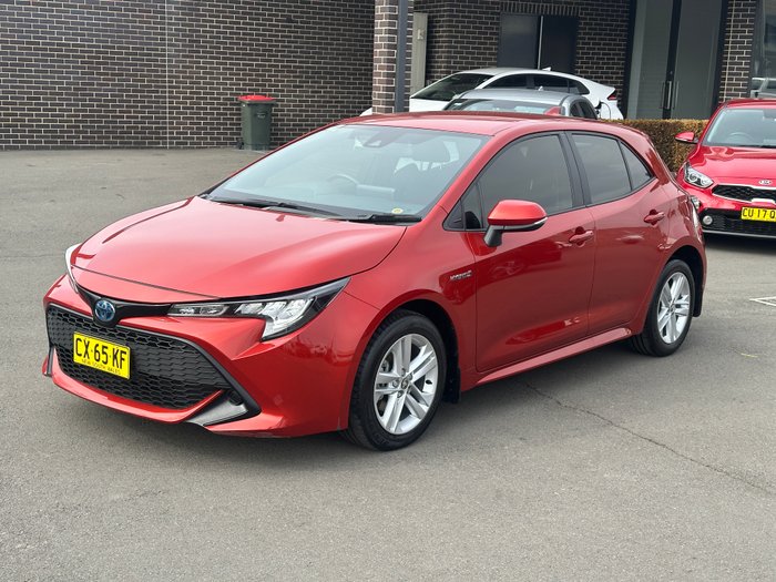2020 TOYOTA COROLLA ASCENT SPORT HYBRID
