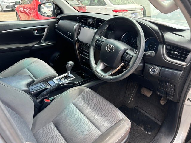 2022 Toyota Fortuner Fortuner 2.8L DSL WGN 6AT GXL C246170 001 Silver Sky